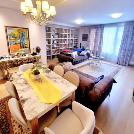 Tirane, shitet apartament 3+1 , 155 m² 510.000 € (stadiumi air albania)