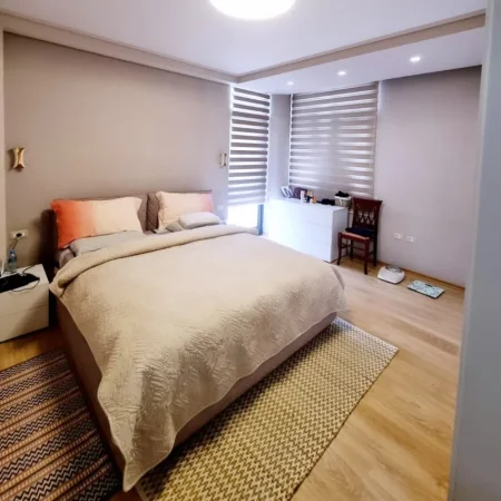 Tirane, shitet apartament 3+1 , 155 m² 510.000 € (stadiumi air albania)