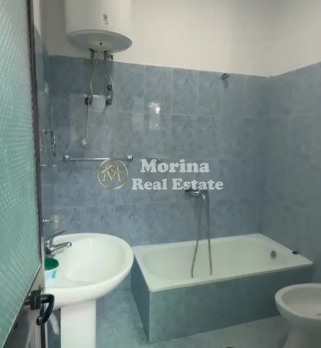 Tirane, jepet me qera shtepi 2+1 Kati 1, 100 m² 300 € (Rruga e Dibres)
