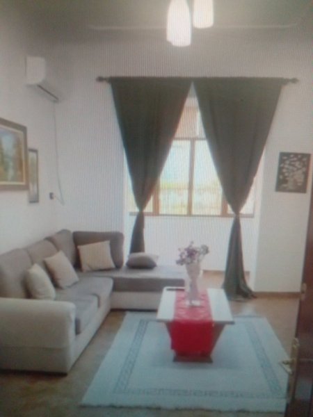 Tirane, jepet me qera apartament 1+1 Kati 5, 610 € 