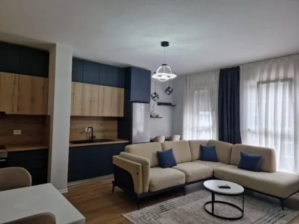 Tirane, jepet me qera apartament 1+1+Aneks+Ballkon Kati 6, 71 m² 600 € (don bosko)