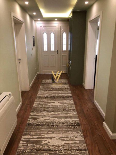 Tirane, shitet Vile 3 Katshe Kati 0, 300 m² 265.000 € (KAMEZ)