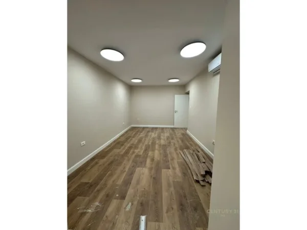 Tirane, shitet apartament Kati 2, 109 m² 268.000 € 