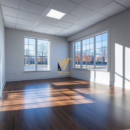 Tirane, jepet me qera zyre Kati 1, 75 m² 650 € (MINE PEZA)