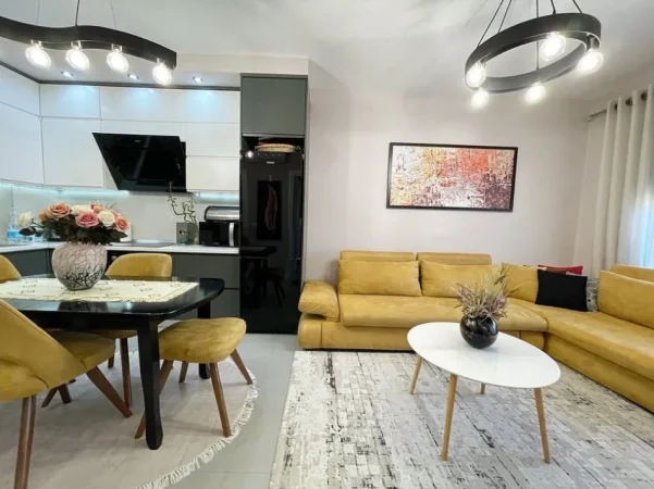 Tirane, jepet me qera apartament 1+1+Ballkon Kati 6, 75 m² 900 € (Stadiumi Dinamo)