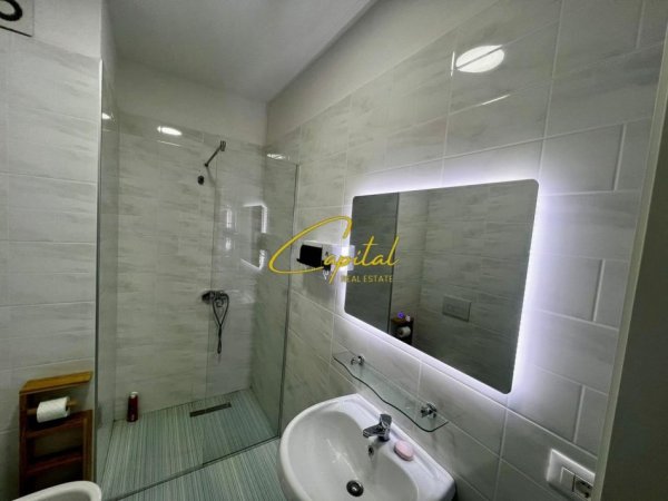 Tirane, jepet me qera apartament 2+1 Kati 2, 92 m² 650 € (BULEVARDI I RI)