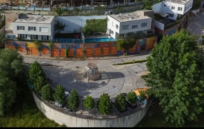 Tirane, jepet me qera apartament 2+1+Aneks+Ballkon Kati 2, 112 m² 600 € (REZIDENCA KODRA E DIELLIT 2)