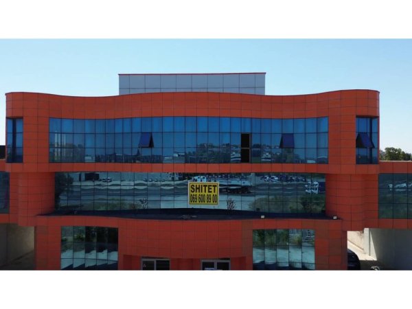 Tirane, shitet ambjent biznesi , 4.938 m² 2.500.000 € 
