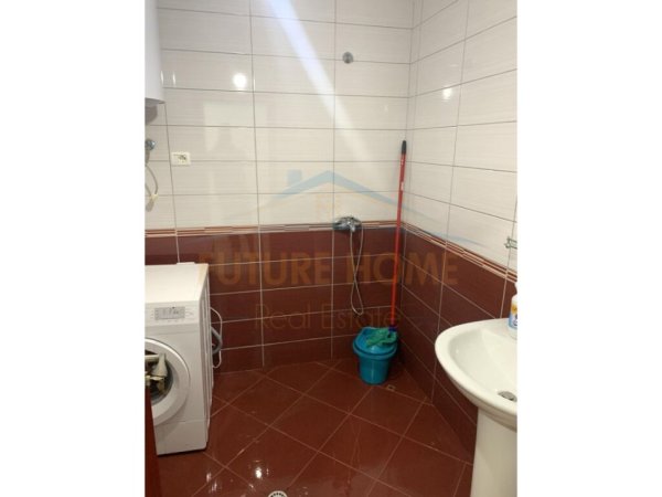 Tirane, jepet me qera apartament 1+1 Kati 3, 66 m² 430 € (Astir , Prane Bar Artistit)