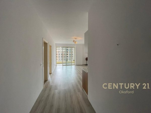 Tirane, jap me qera apartament 1+1 Kati 7, 450 € (Ish Fusha Aviacionit)