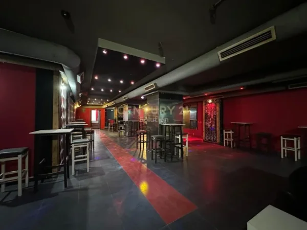 Tirane, shitet ambjent biznesi Kati 0, 200 m² 230.000 € (Kamez)