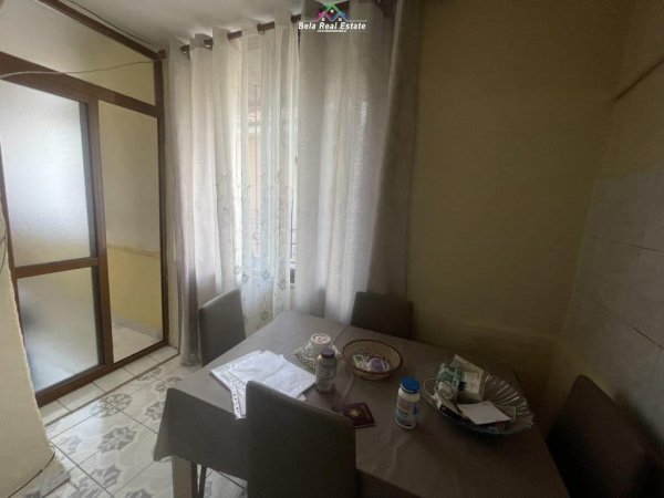 Tirane, shes apartament 2+1 Kati 2, 70 m² 130.000 € (xhamllik)