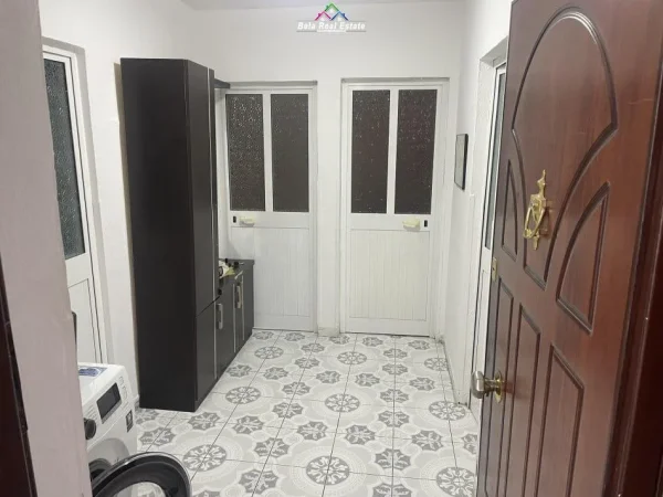 Tirane, shes apartament 2+1 Kati 2, 70 m² 130.000 € (xhamllik)