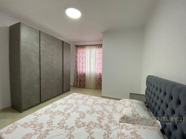 Tirane, jap me qera apartament 1+1 Kati 5, 72 m² 500 € (Astir)