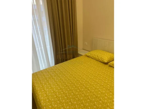 Tirane, jepet me qera apartament 1+1 Kati 4, 60 m² 430 € (ALIDEM , Kompleksi Mangalem)