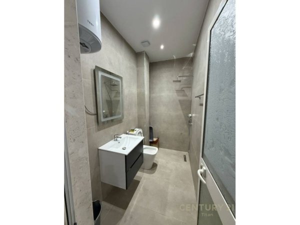 Tirane, jap me qera apartament 2+1 Kati 1, 92 m² 600 € (Don Bosko)