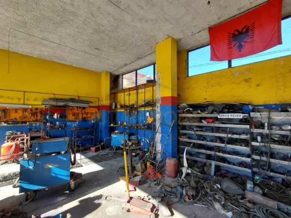 Durres, shitet ambjent biznesi Kati 2, 600 m² 1.000.000 € (Ura e dajlinit)