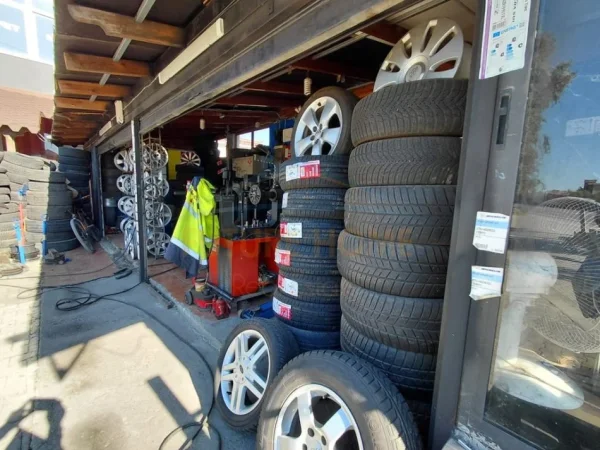 Durres, shitet ambjent biznesi Kati 2, 600 m² 1.000.000 € (Ura e dajlinit)