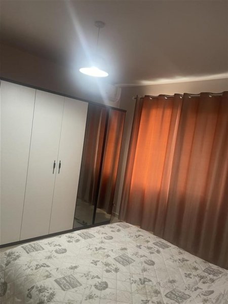 Tirane, jepet me qera apartament 2+1 Kati 8, 100 m² 500 € (kamez)