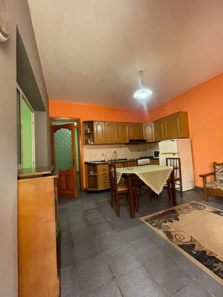 Tirane, shitet apartament 1+1+BLK Kati 3, 70 m² 87.000 Euro (Bulevardi Zhan D'ark)