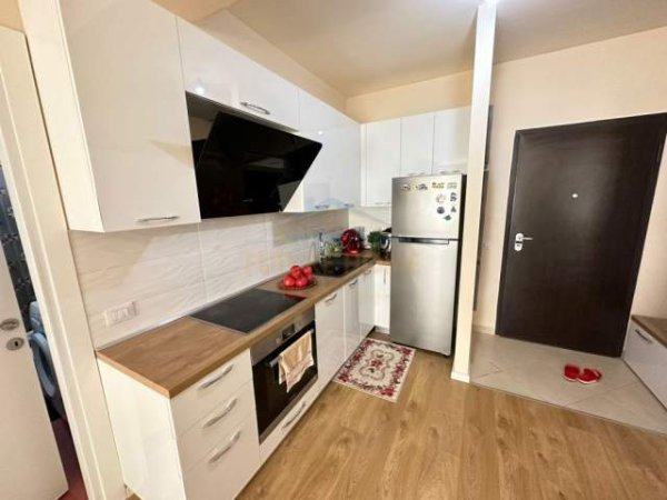 Tirane, shitet apartament 1+1 Kati 4, 68 m² 107.000 Euro