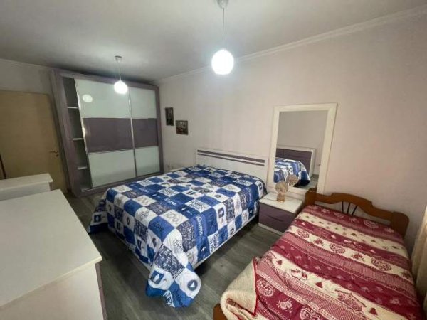 Tirane, jepet me qera apartament 2+1+BLK Kati 7, 100 m² 450 Euro (21 Dhjetori)