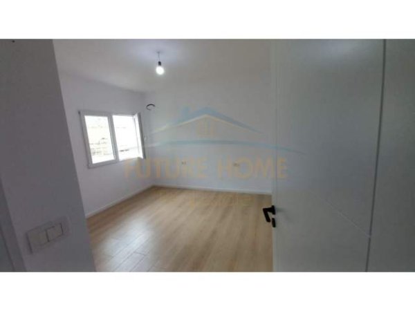 Tirane, shitet apartament 2+1 Kati 1, 80 m² 115.000 Euro