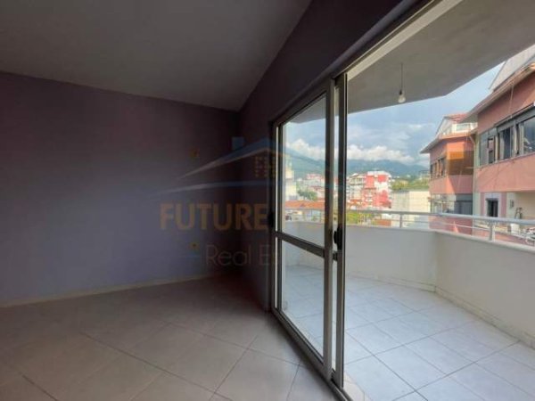 Tirane, shitet apartament 2+1 Kati 5, 105 m² 88.000 Euro (Fresku)