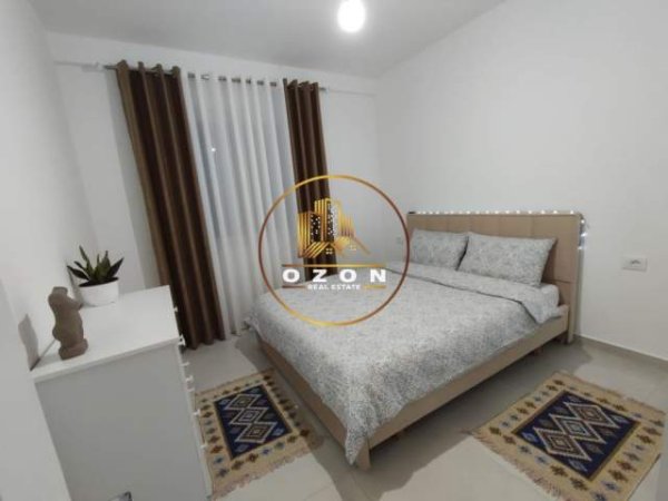 Tirane, jepet me qera apartament 1+1+A+BLK Kati 3, 83 m² 40.000 Leke (ASTIR)