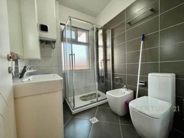 Tirane, shes apartament 2+1+BLK Kati 6, 235.000 Euro (pavaroti)