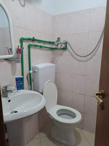 Tirane, jepet me qera 1+1 Kati 1, 25.000 Leke (Njazi Demi)