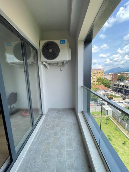 Tirane, shes apartament 2+1+BLK Kati 4, 96 m² 157.000 Euro (Rr. Riza Cerova Tirana, Albania)