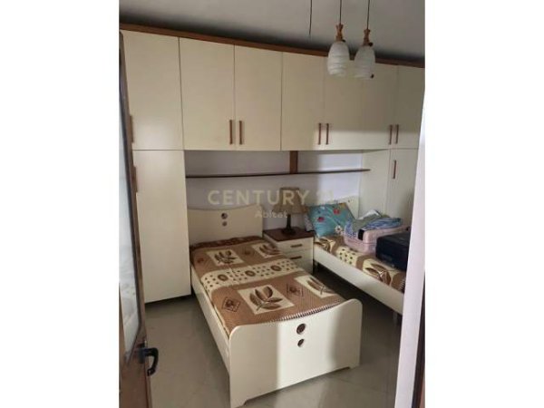Tirane, jepet me qera apartament 2+1+BLK Kati 1, 78 m² 400 Euro (Shkolla e Baletit)