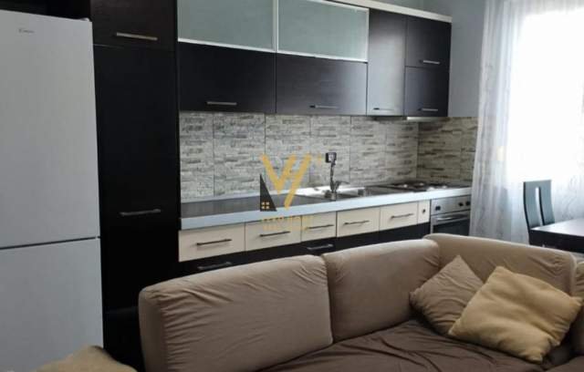 Tirane, jepet me qera apartament 1+1+A+BLK Kati 5, 90 m² 600 Euro (SHESHI WILLSON)