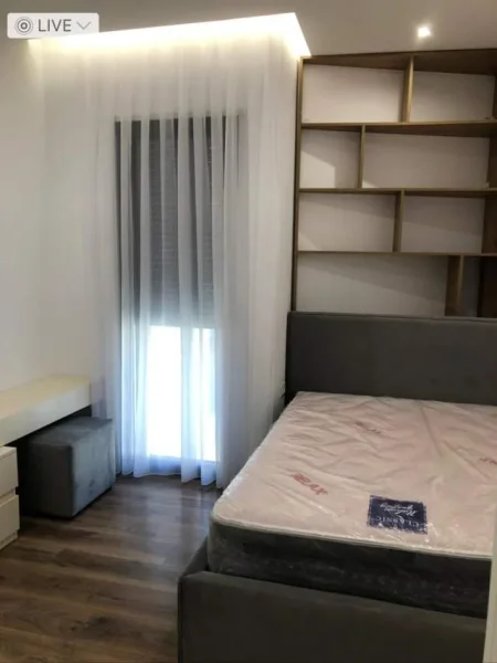 Tirane,Jepet  me Qera  Apartament Luksoz ,Kati 4, 1.100  Euro(Air Albania)