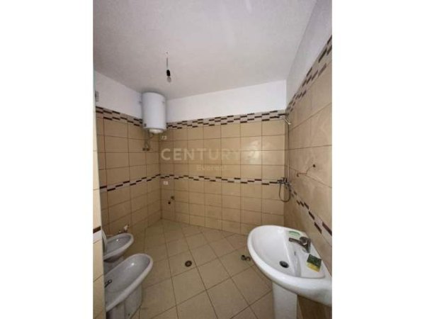 Tirane, shes apartament 1+1+BLK Kati 3, 68 m² 74.000 Euro (Astir)