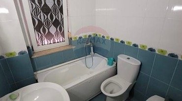 Tirane, jepet me qera apartament