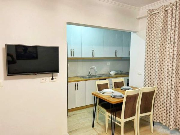 Tirane, shitet apartament 1+1+BLK Kati 1, 60 m² 123.000 Euro (Rruga e Kavajës)