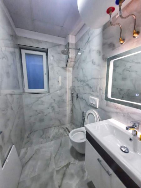 Tirane, shitet apartament 1+1+BLK Kati 1, 60 m² 123.000 Euro (Rruga e Kavajës)