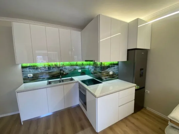 Tirane, jepet me qera apartament 1+1+Aneks Kati 3, 650 € 