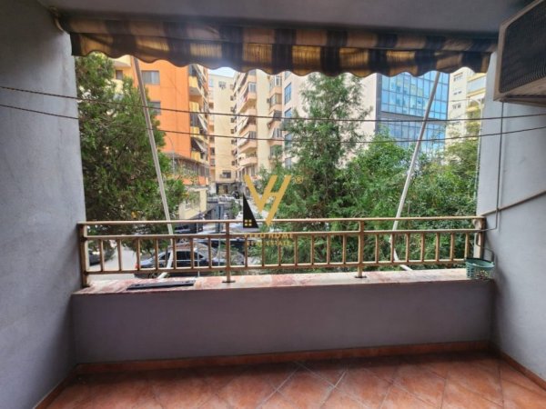 Tirane, shitet apartament 3+1+Ballkon Kati 2, 145 m² 320.000 € (KOMUNA E PARISIT)