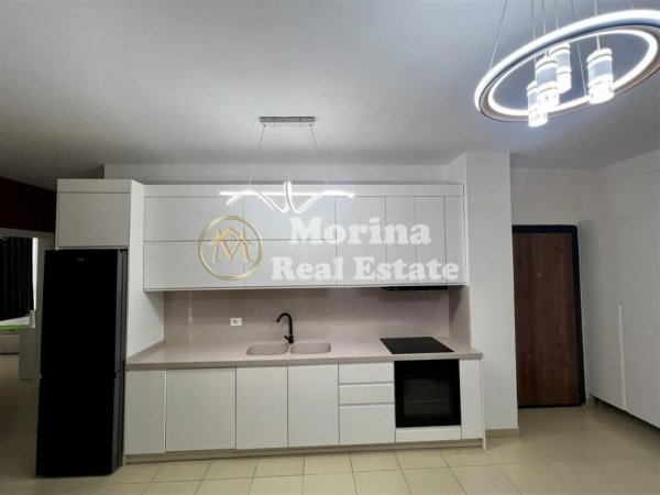 Tirane, jepet me qera apartament 2+1 Kati 1, 90 m² 650 € (Stacioni i Trenit, Rezidenca Avid)