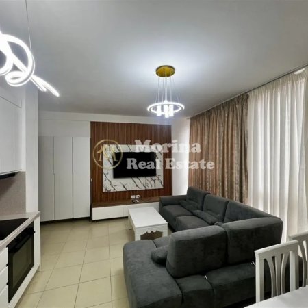 Tirane, jepet me qera apartament 2+1 Kati 1, 90 m² 650 € (Stacioni i Trenit, Rezidenca Avid)