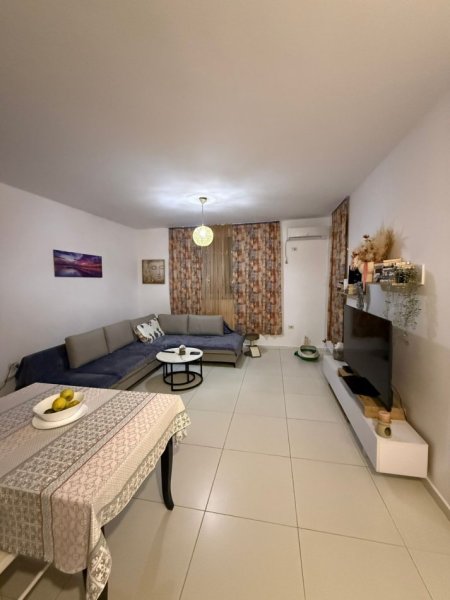 Tirane, jap me qera apartament 2+1+Ballkon Kati 9, 100 m² 600 € (Don Bosko)