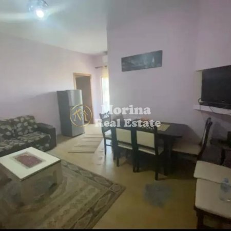 Tirane, jepet me qera apartament 1+1 Kati 3, 60 m² 300 € (Jordan Misja)