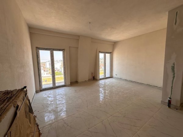Tirane, shitet garsonier 1+1 Kati 4, 51 m² 82.128 € 
