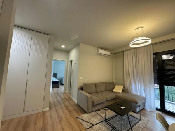 Tirane, shitet apartament 2+1 , 100 m² 230.000 € (kopshti botanik)