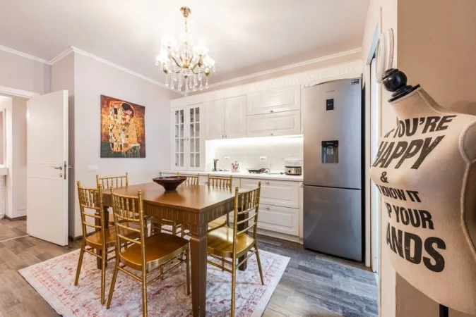 Tirane, jepet me qera apartament 2+1+Aneks+Ballkon Kati 1, 114 m² 900 € (Rruga kolombo)