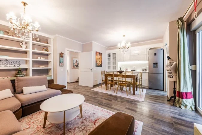 Tirane, jepet me qera apartament 2+1+Aneks+Ballkon Kati 1, 114 m² 900 € (Rruga kolombo)