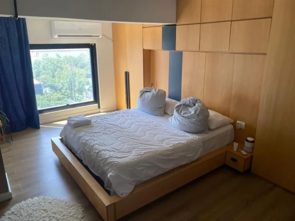 jepet me qera apartament duplex 1+1 Kati 1, 80 m² 550 € (GOLDEN PARK 3)